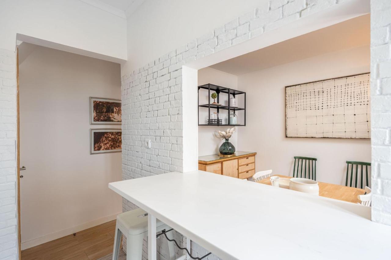 Lapa 3Bdr Duplex W/ Balcony By Lovelystay 리스본 외부 사진